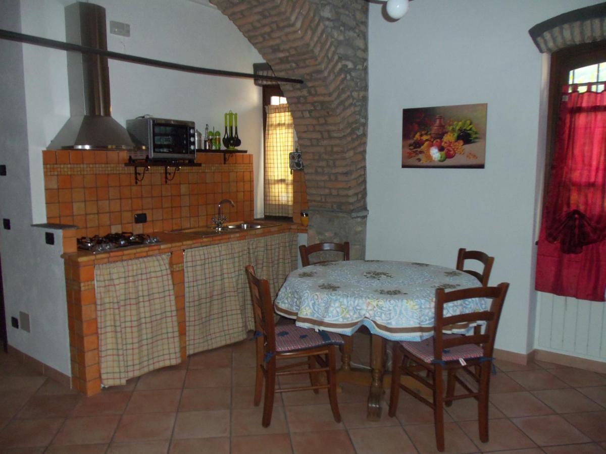 Agriturismo A Veggia Vigna Villa Garlenda Bagian luar foto
