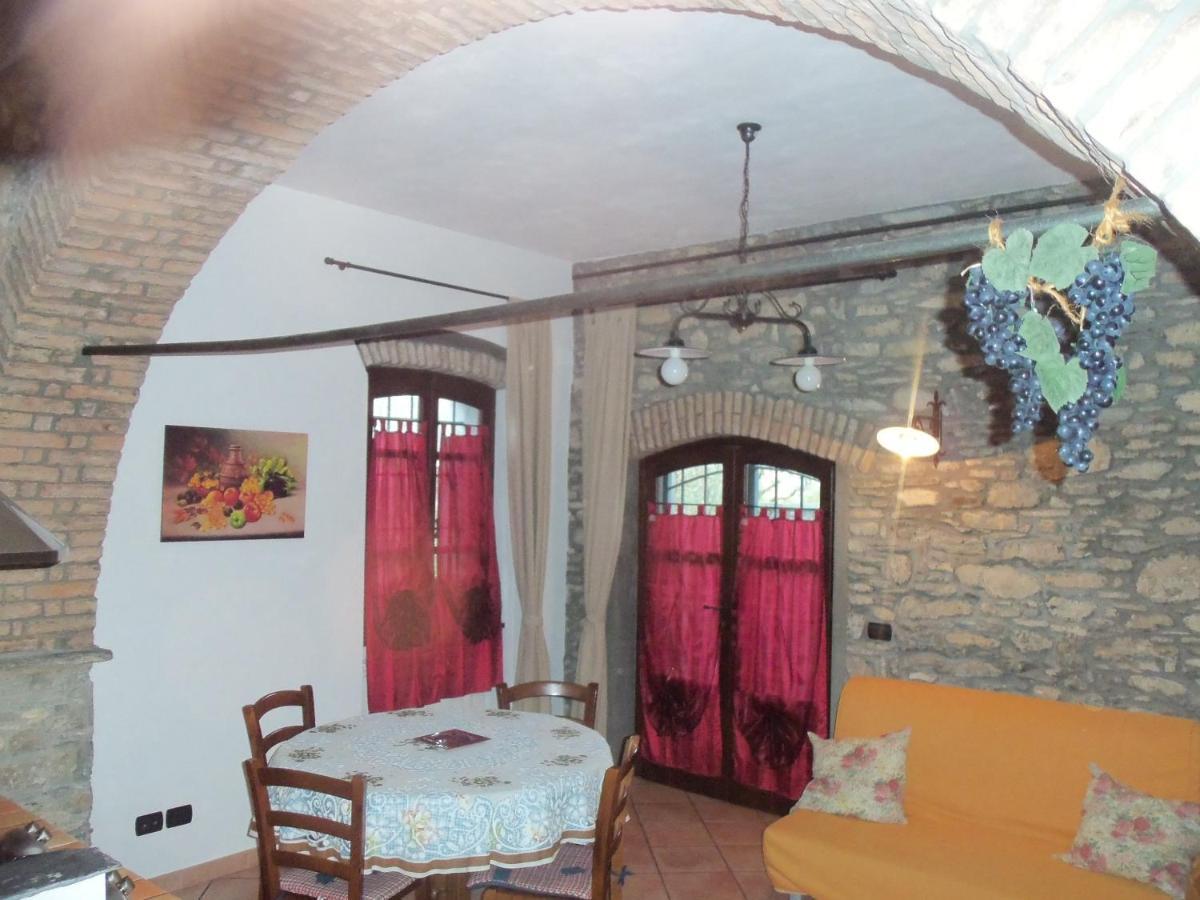 Agriturismo A Veggia Vigna Villa Garlenda Bagian luar foto