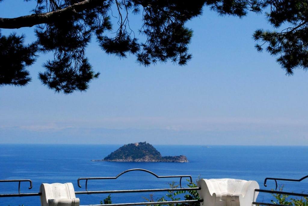 Agriturismo A Veggia Vigna Villa Garlenda Bagian luar foto