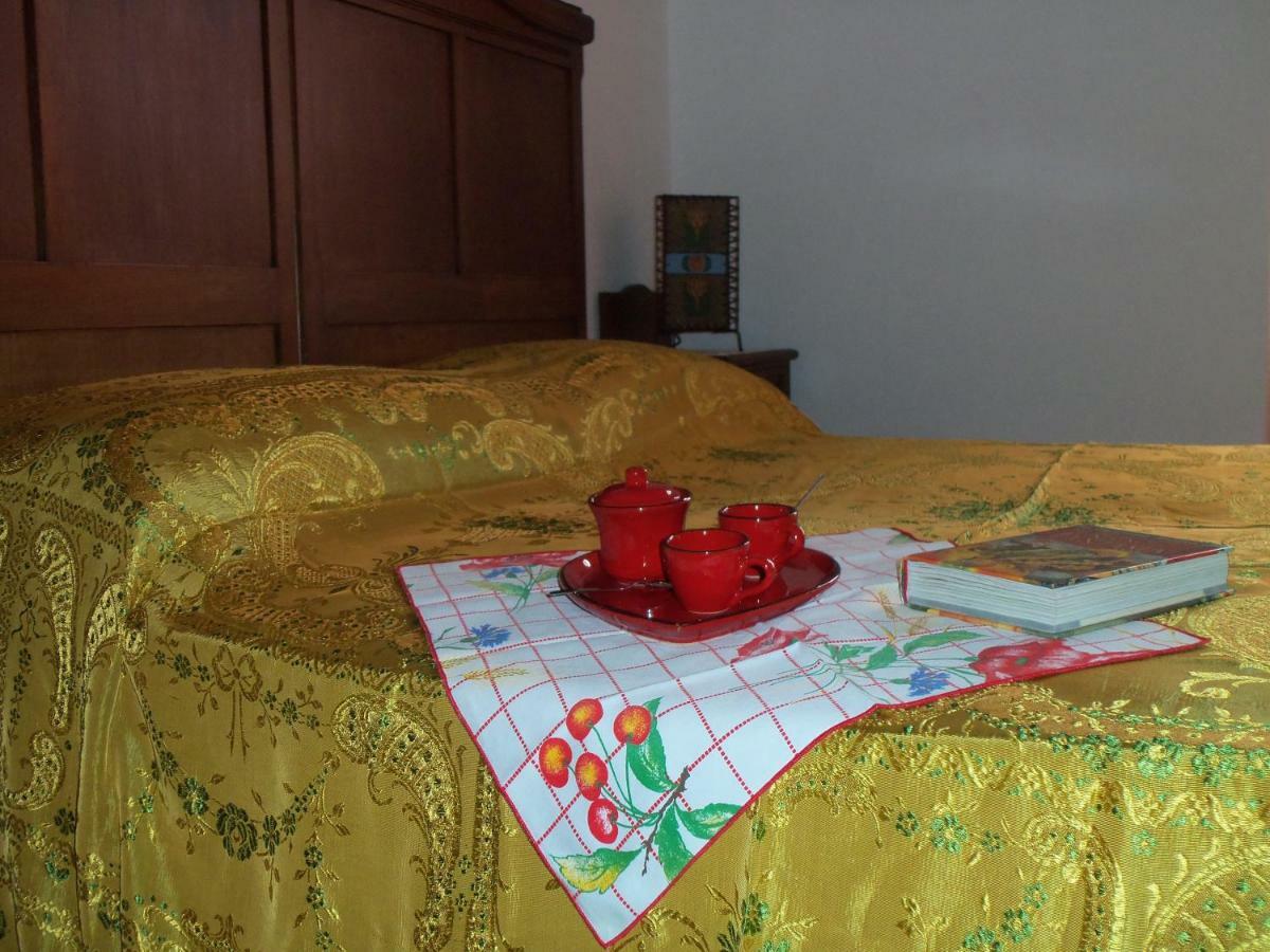 Agriturismo A Veggia Vigna Villa Garlenda Bagian luar foto